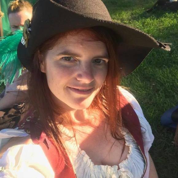 Meet your Posher, Mona - Picture 1 of 1